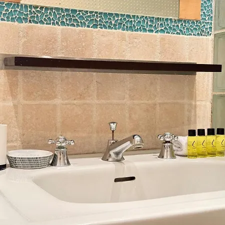 Vue & A 50m - T3 Cosy Hypercentre Apartment Antibes