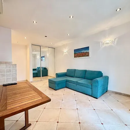 Vue & A 50m - T3 Cosy Hypercentre Antibes