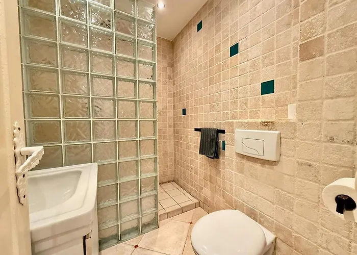 Hypercentre - Vue - 50m Daire *